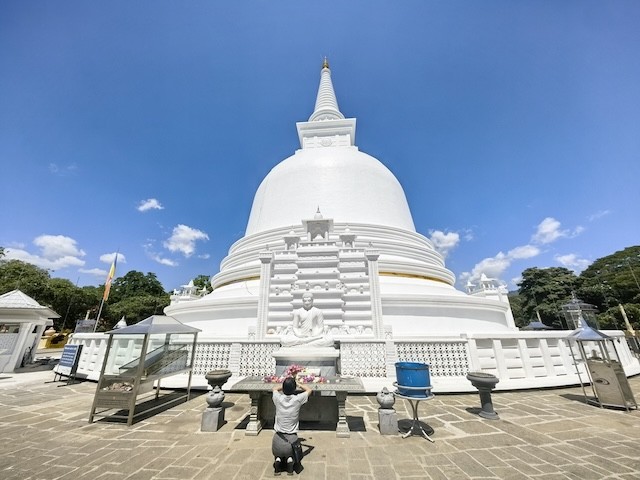 瑪興洋嘎納舍利塔 Mahiyangana Raja Maha Vihara 佛陀第一次親臨處